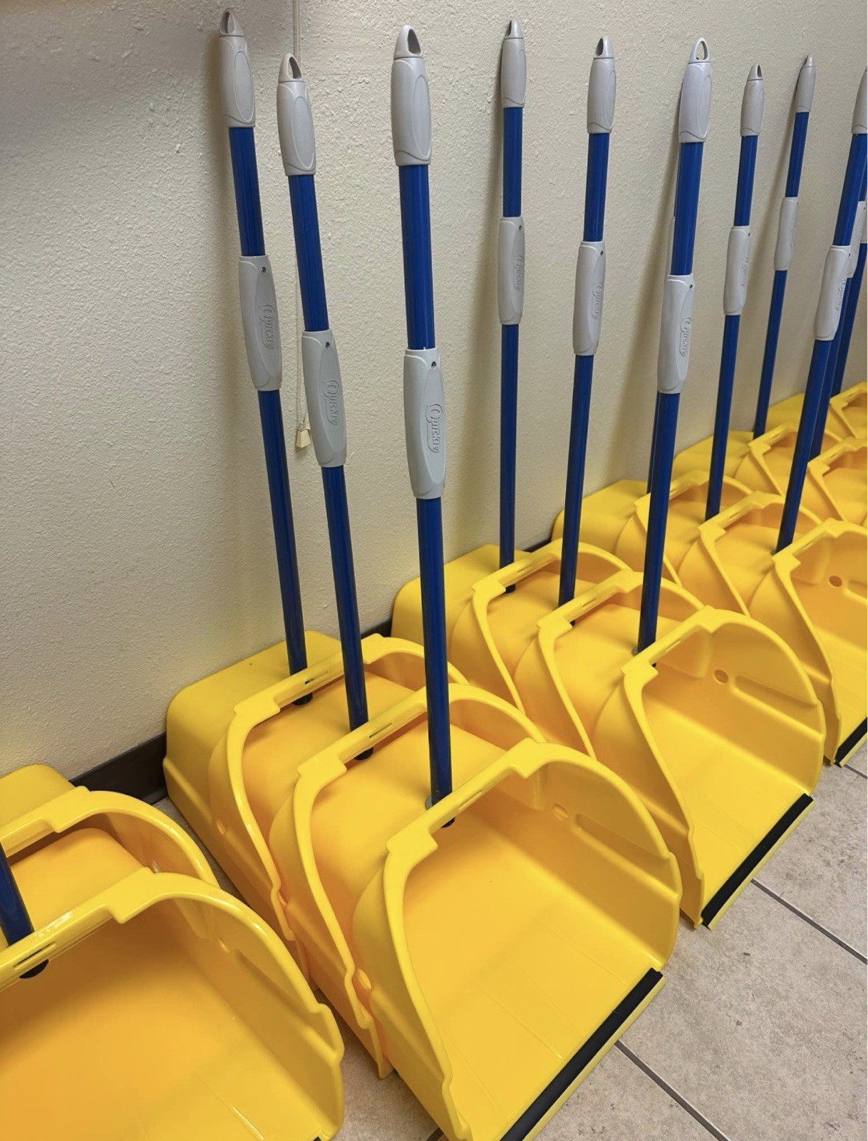 Quickie Non-Tilt Large Yellow Dustpans with Metal Handles – LOCAL PICKUP ONLY