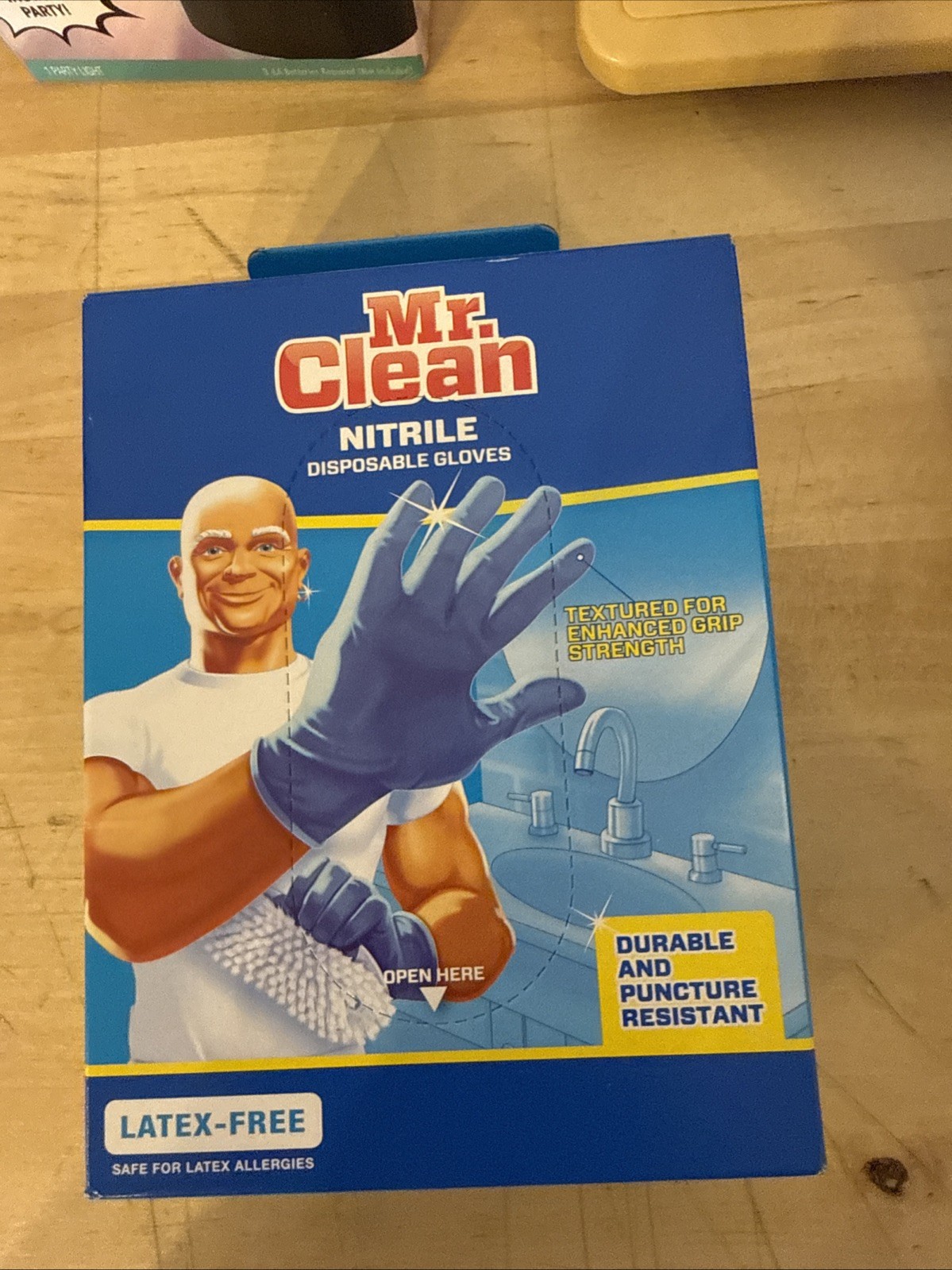 Mr. Clean Nitrile Gloves ~Latex Free/Powder Free~ (40 Gloves Per Box)