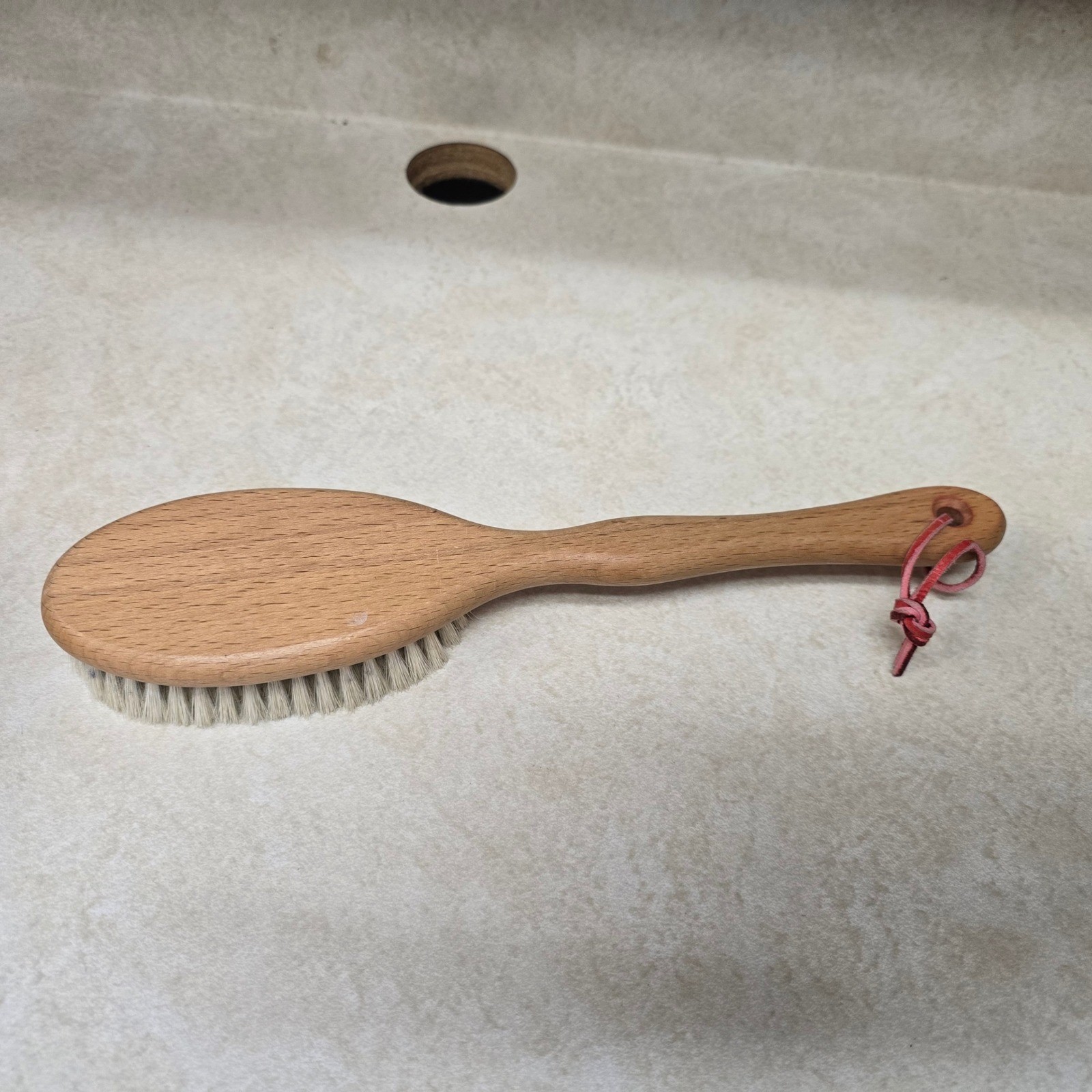 Vintage West Germany Genuine Bristle Wood Clothing Brush Long Handle Soft Brown