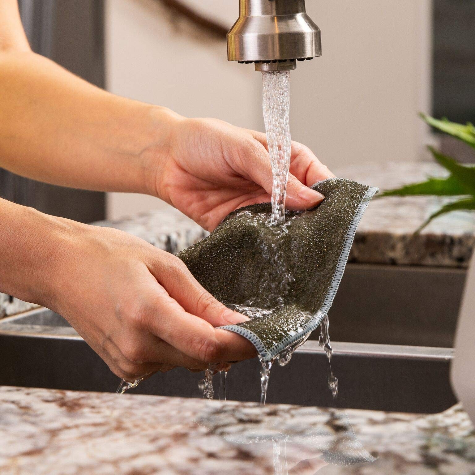 Microfiber Dish Cloths | Scrubs Cleans Dishes Sinks Counters Stove Tops | Eas