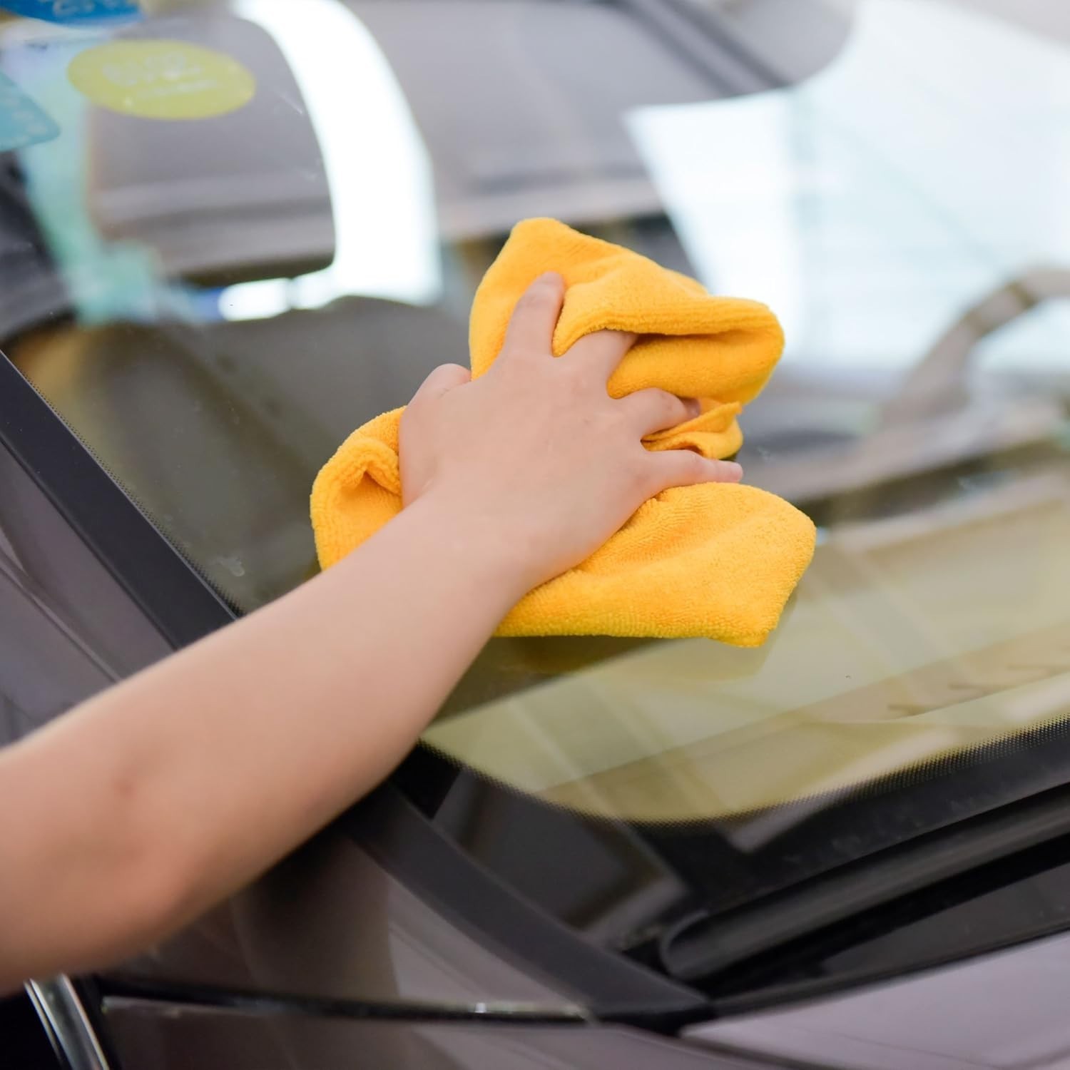 CARCAREZ Premium Microfiber Detailing Towels, 340 GSM Lint Free Car Buffing…