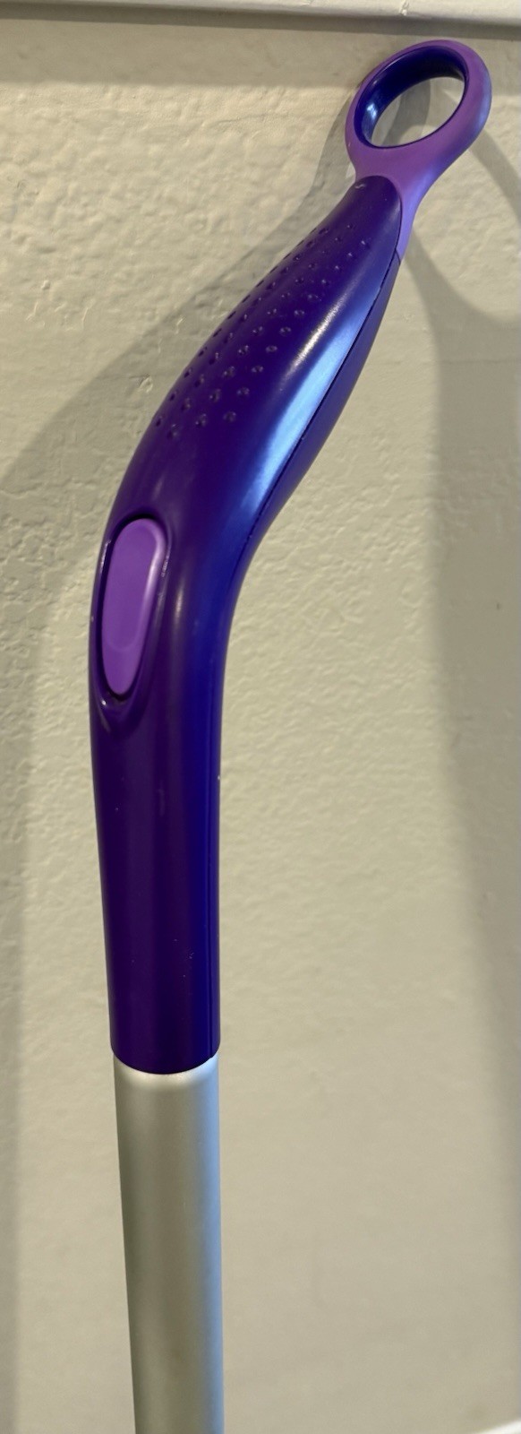 Swiffer 92810 WetJet Dust Mop – Purple